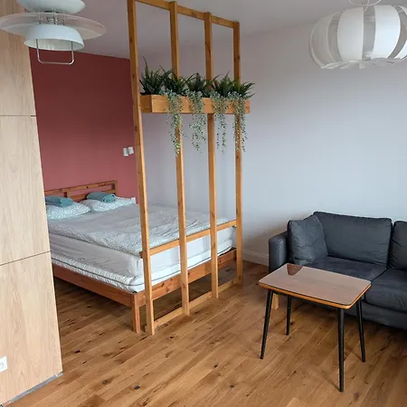 Fresh & Modern - Szpital Zdroje شقة